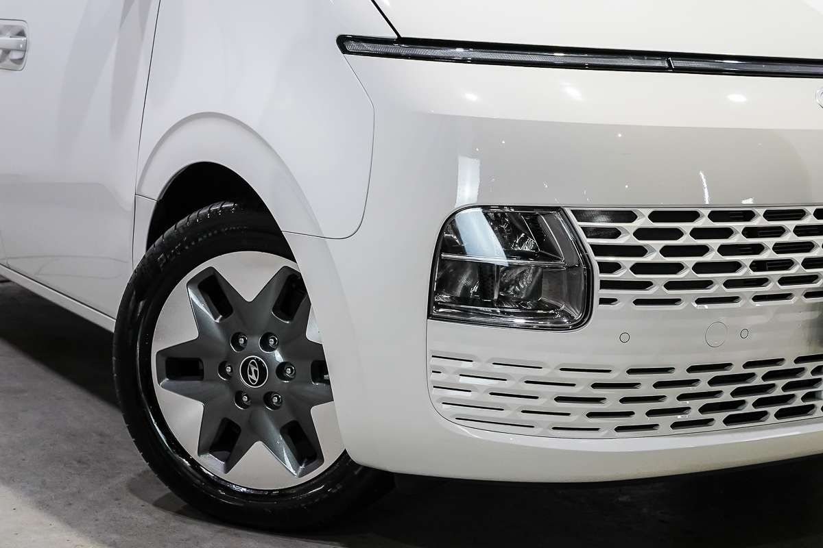 2025 Hyundai STARIA US4.V3