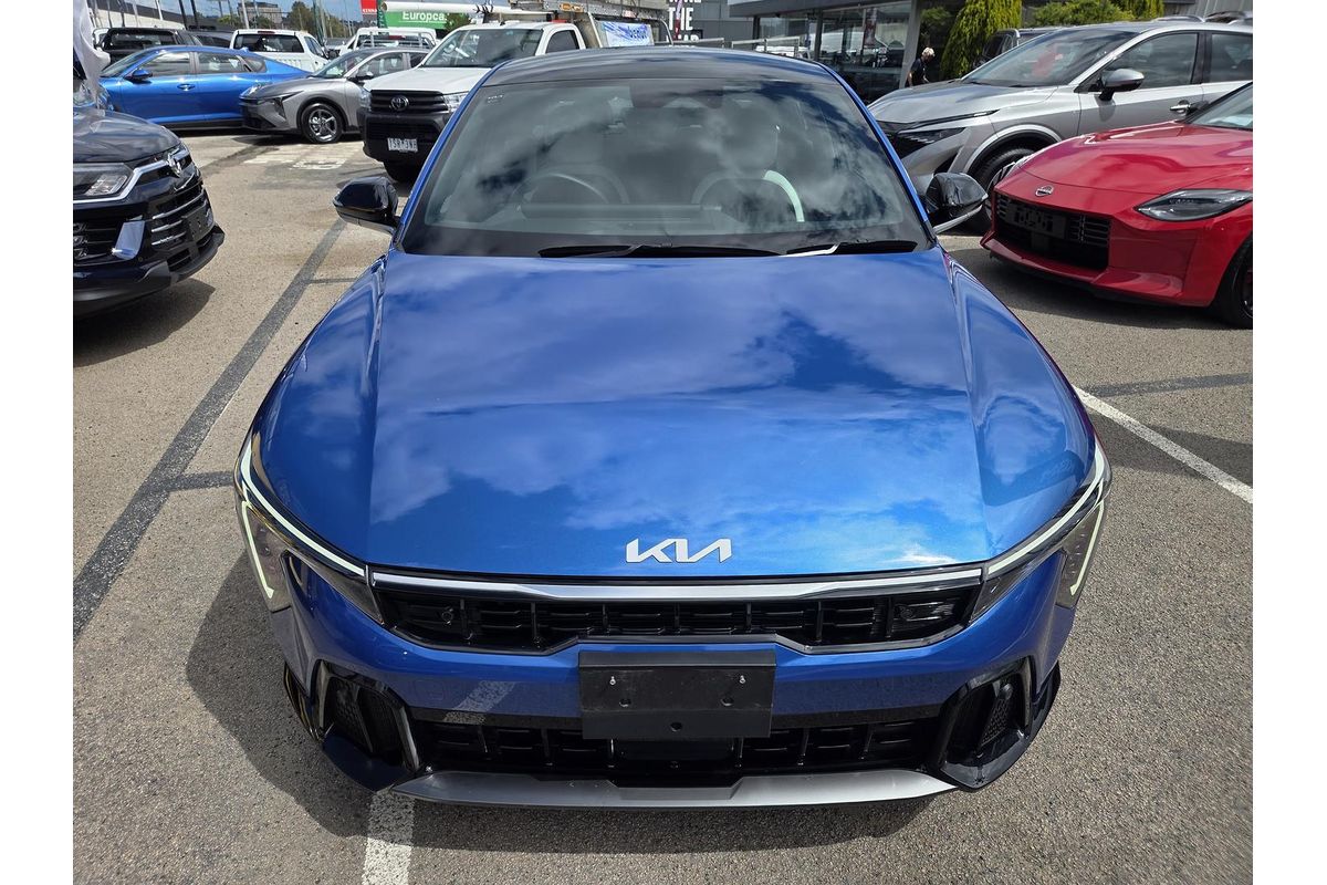 2025 Kia K4 GT-Line CL4m