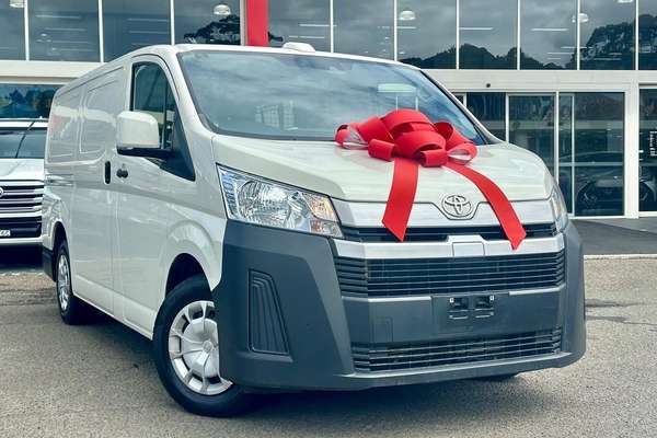 2023 Toyota Hiace GDH300R LWB