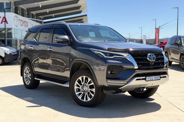 2025 Toyota Fortuner Crusade GUN156R
