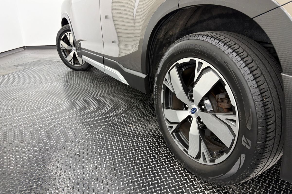 2020 Subaru Forester Hybrid S S5
