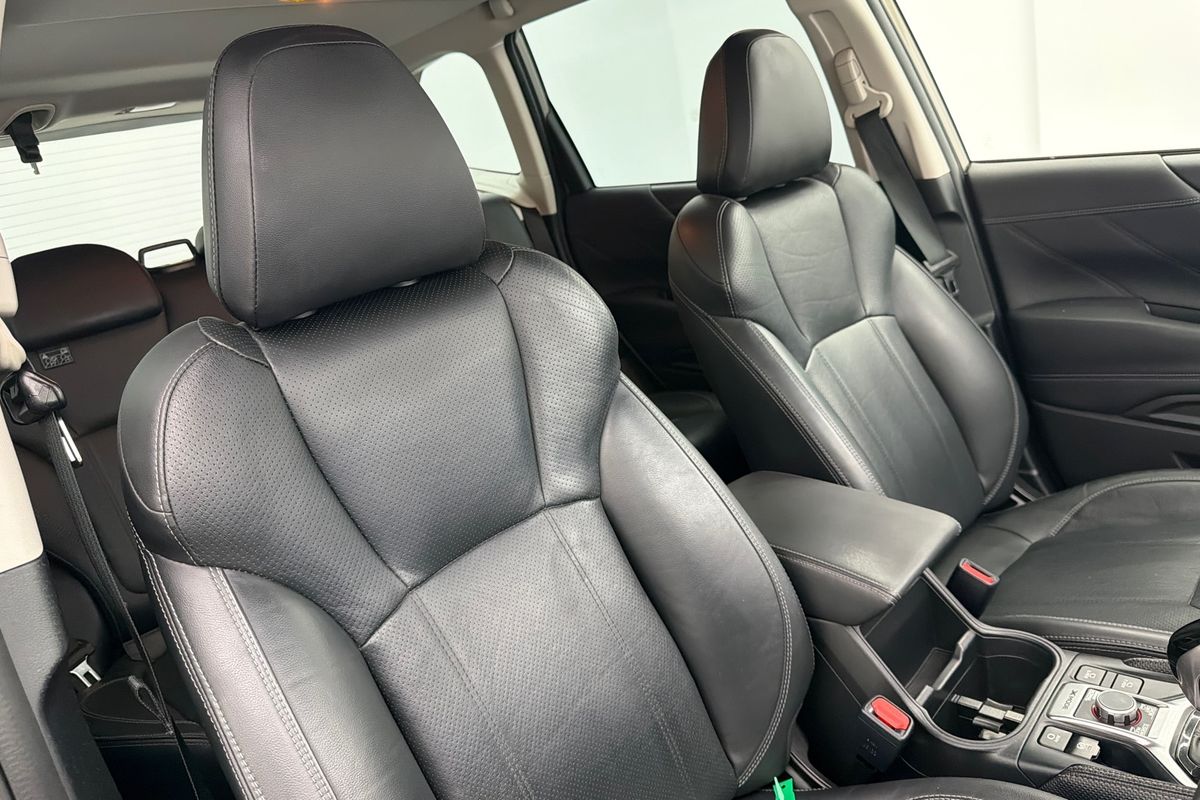 2020 Subaru Forester Hybrid S S5