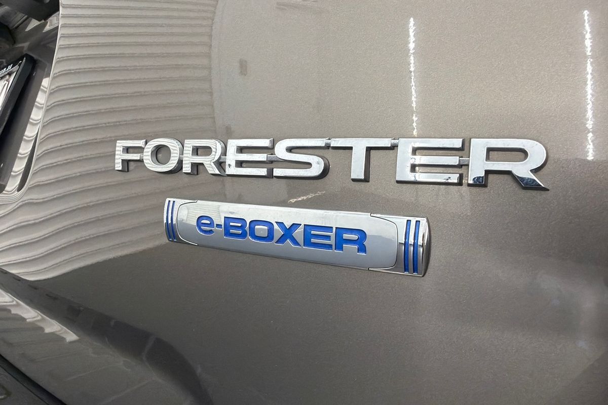 2020 Subaru Forester Hybrid S S5
