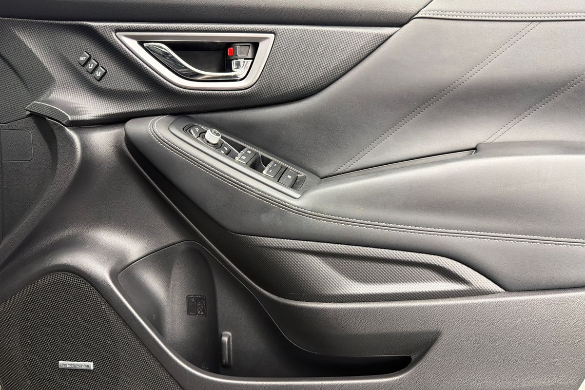 2020 Subaru Forester Hybrid S S5