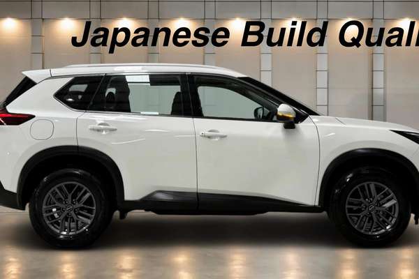 2024 Nissan X-TRAIL ST T33