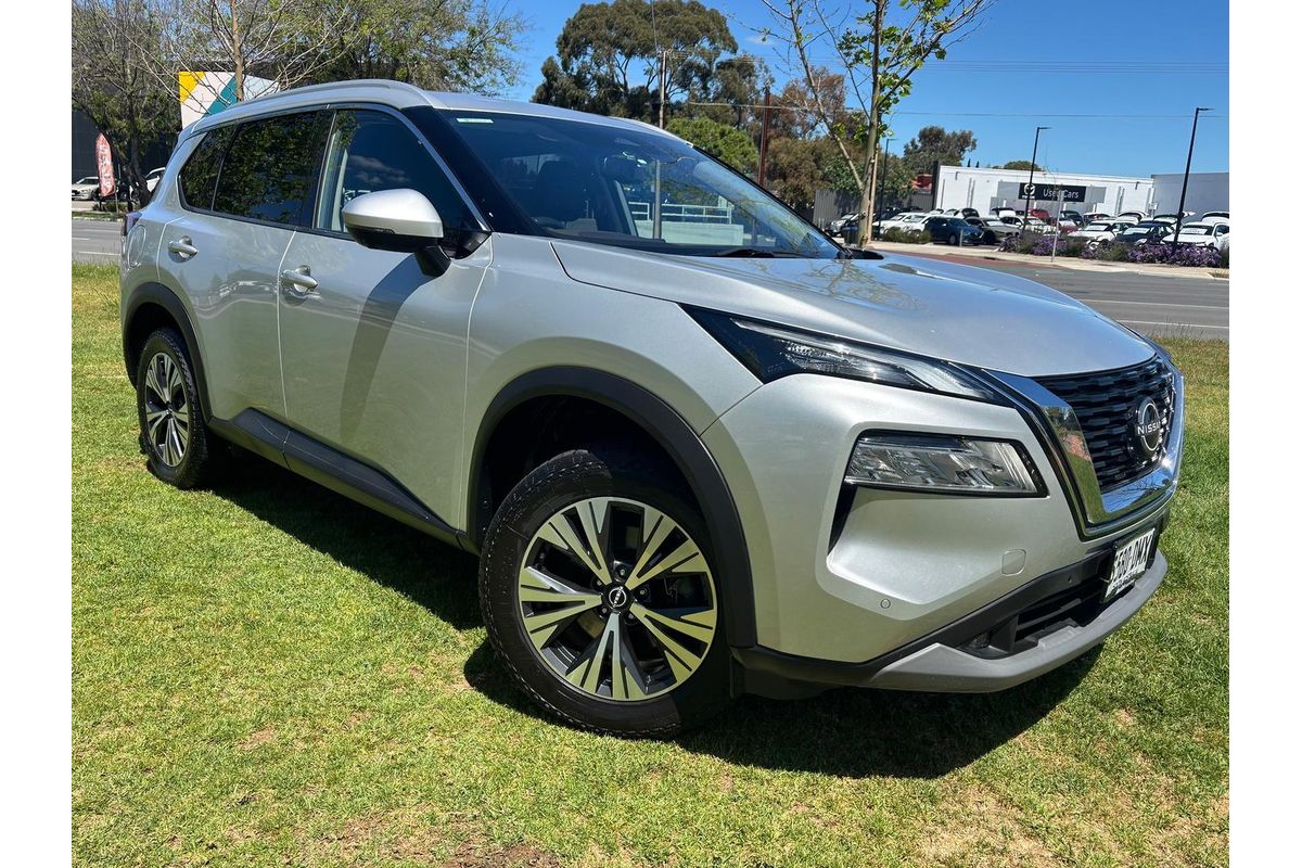 2022 Nissan X-TRAIL ST-L T33
