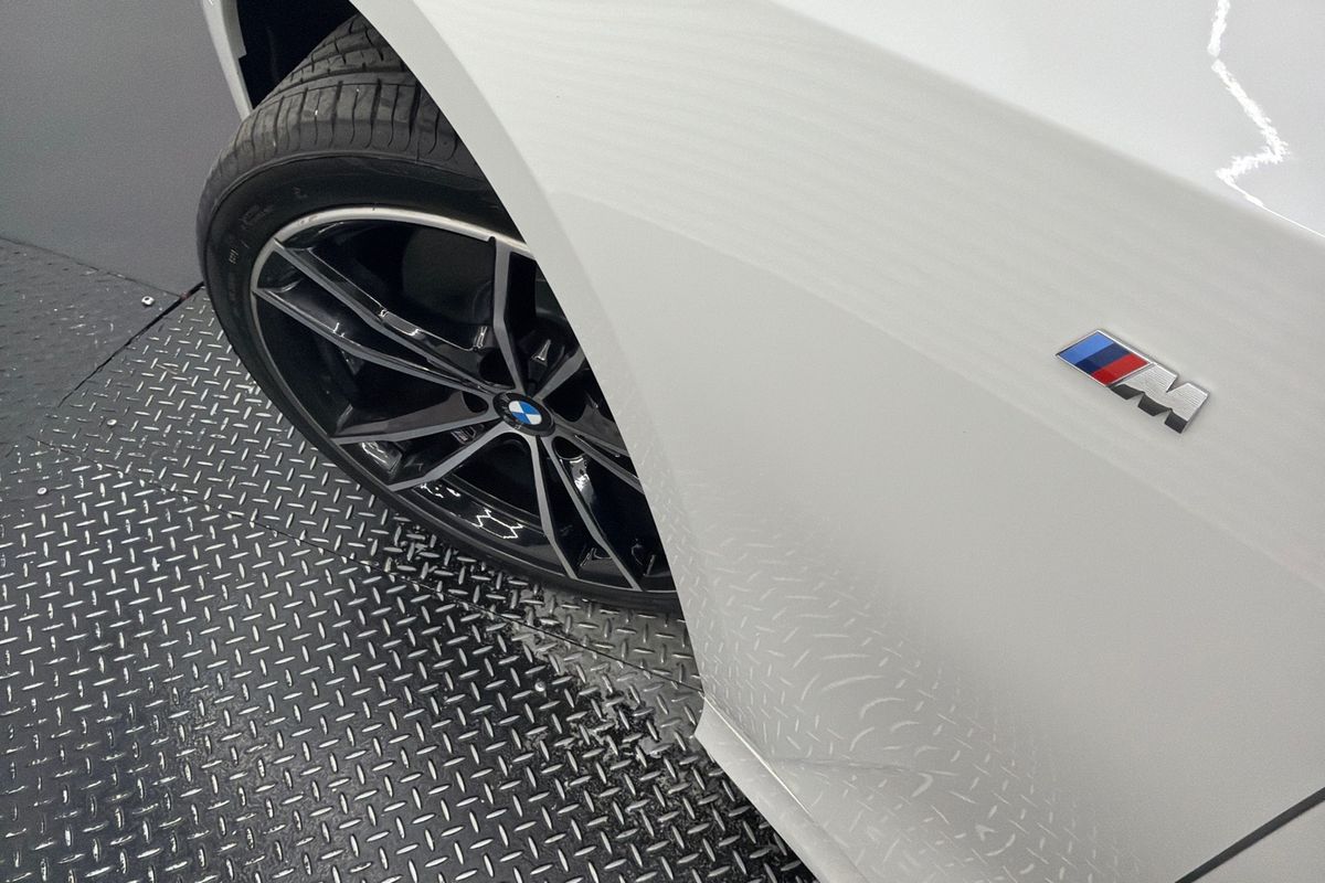 2020 BMW 3 Series 330i Luxury Line G20