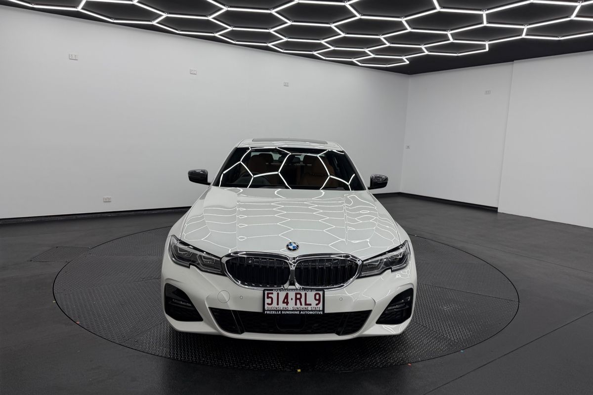 2020 BMW 3 Series 330i Luxury Line G20