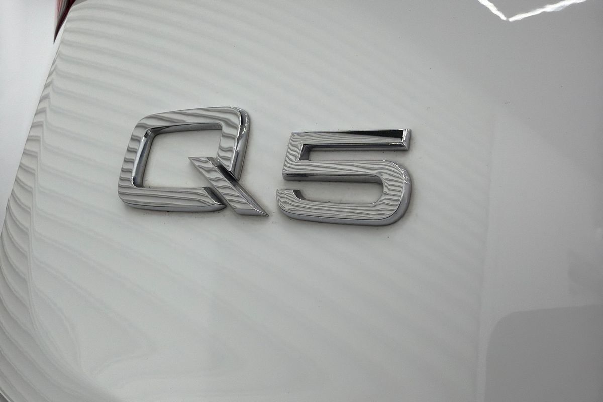 2019 Audi Q5 45 TFSI sport FY