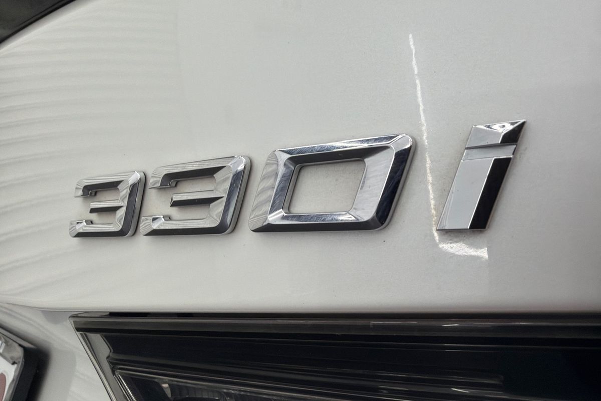 2020 BMW 3 Series 330i Luxury Line G20