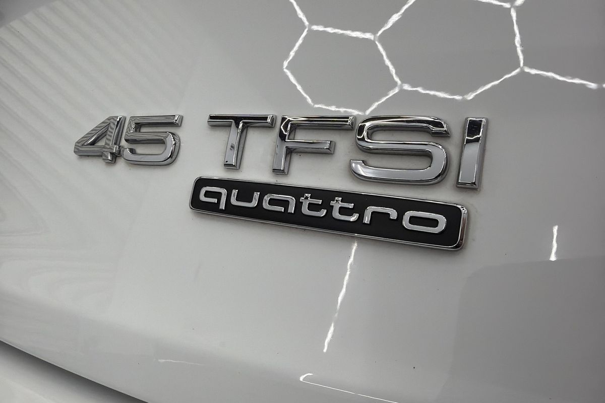 2019 Audi Q5 45 TFSI sport FY