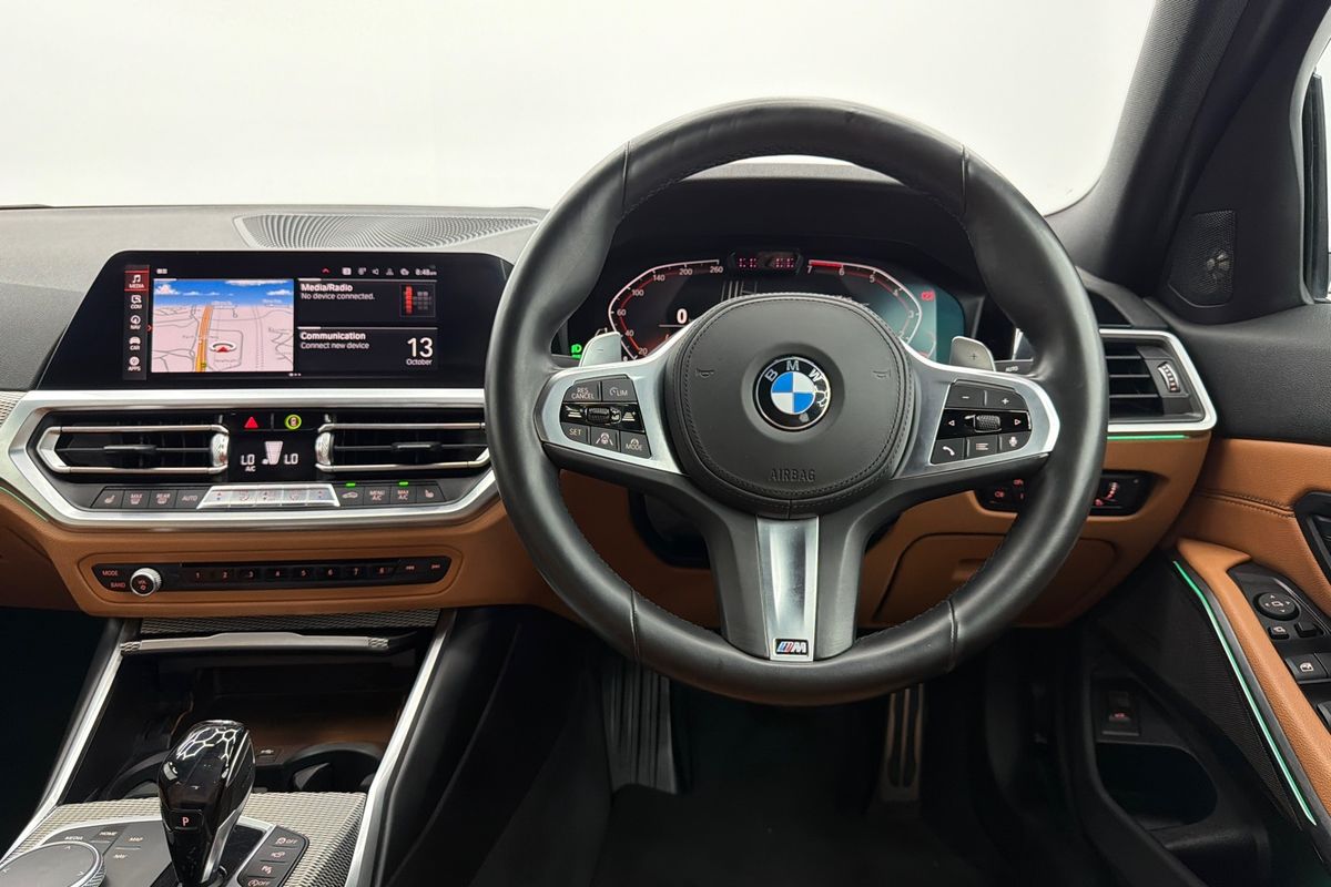 2020 BMW 3 Series 330i Luxury Line G20