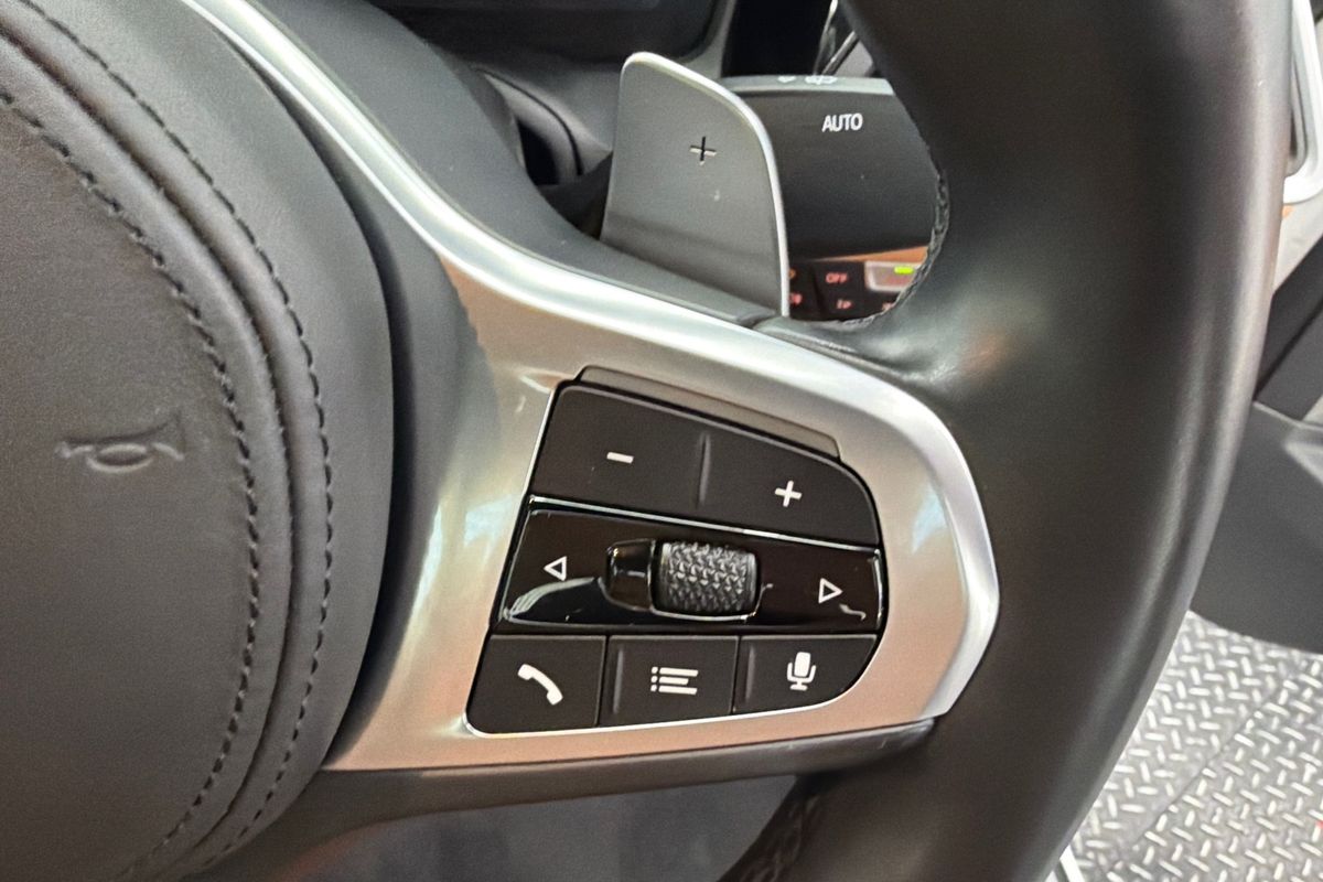 2020 BMW 3 Series 330i Luxury Line G20