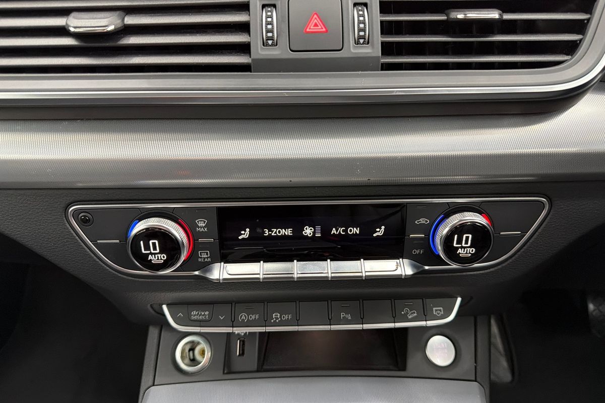 2019 Audi Q5 45 TFSI sport FY