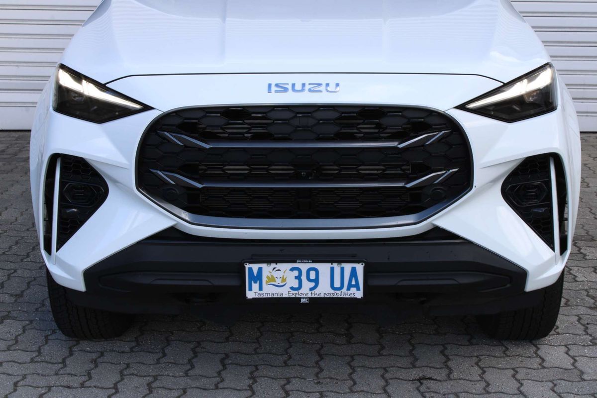 2025 Isuzu MU-X LS-M