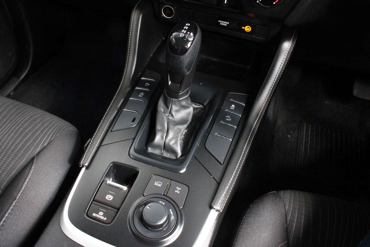 2025 Isuzu MU-X LS-M