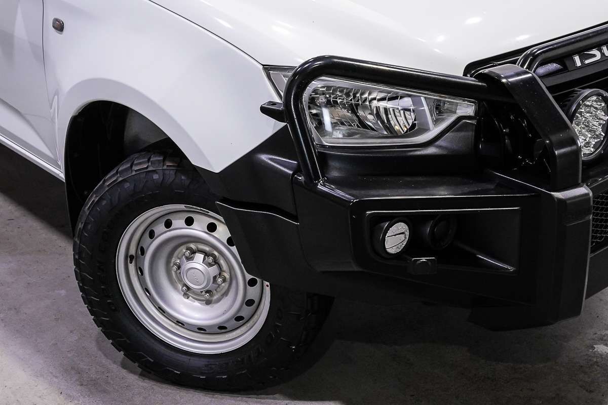 2023 Isuzu D-MAX SX 4X4