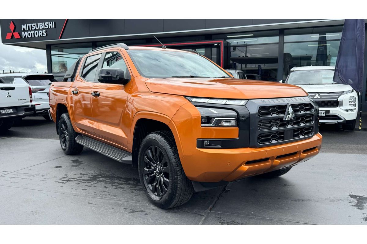 2024 Mitsubishi Triton GSR MV 4X4