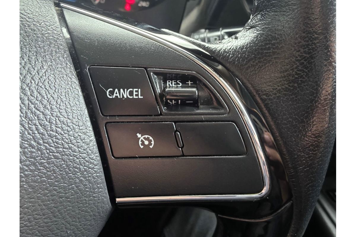 2017 Mitsubishi Outlander LS ZK image 19