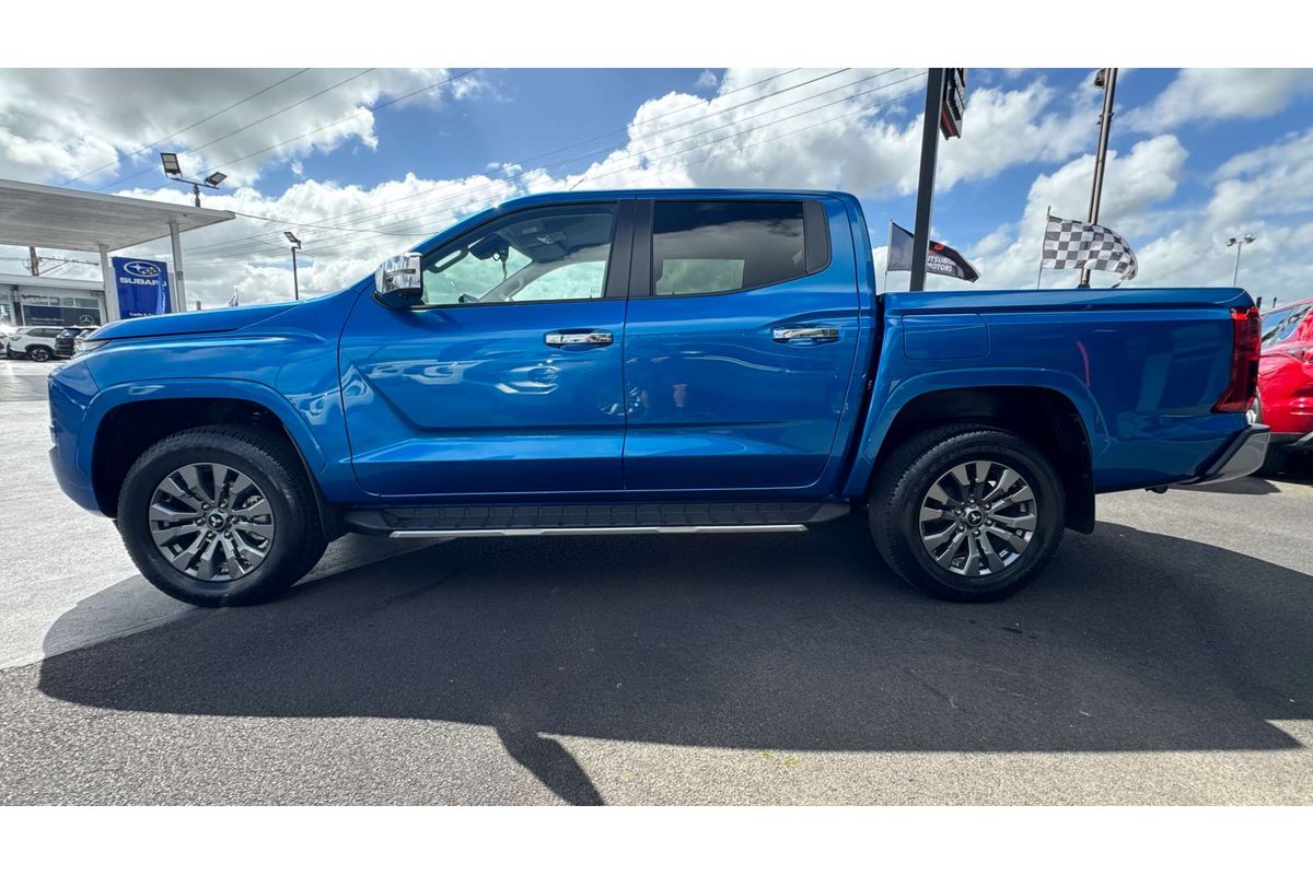 2025 Mitsubishi Triton GLS MV 4X4 image 6