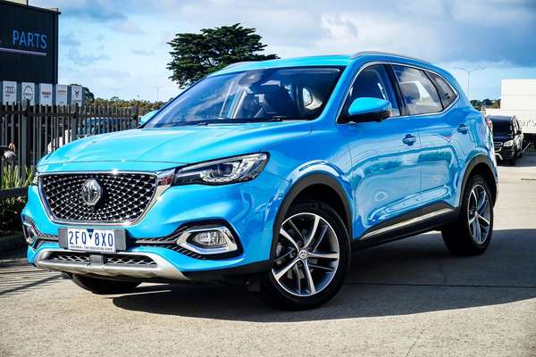 2022 MG HS Essence SAS23