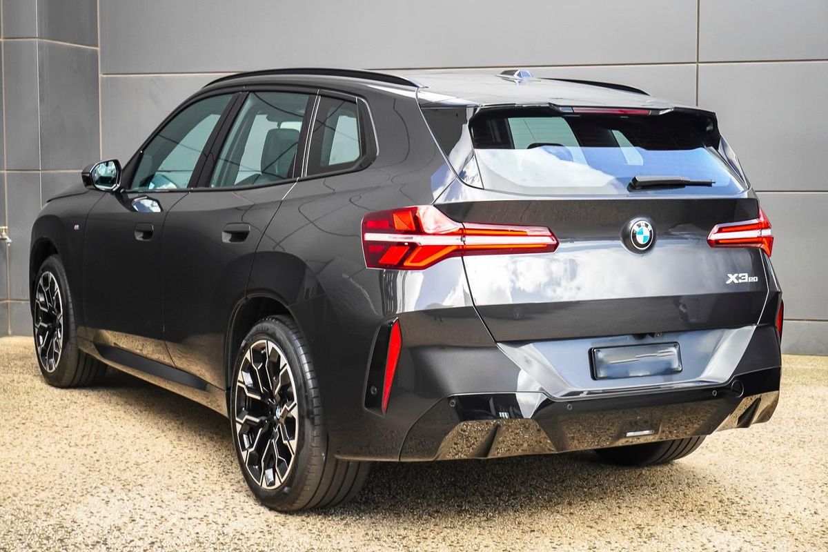 2025 BMW X3 20 xDrive G45