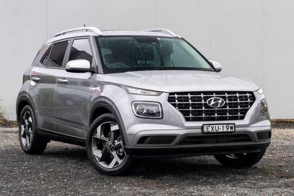 2023 Hyundai Venue Elite QX.V5