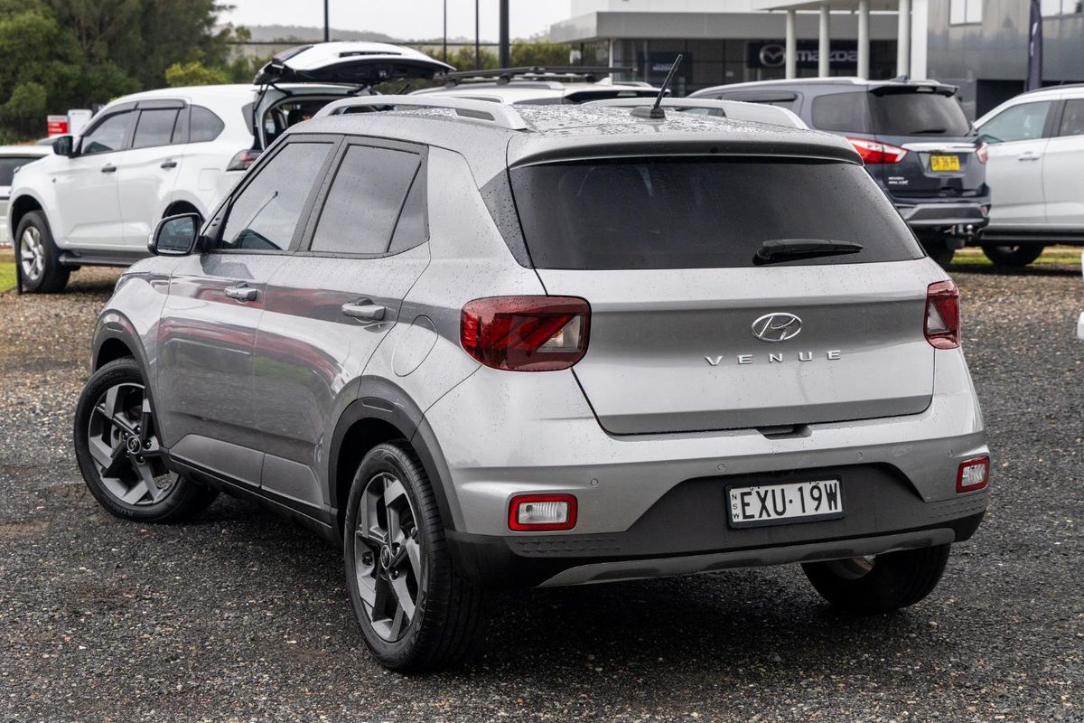 2023 Hyundai Venue Elite QX.V5