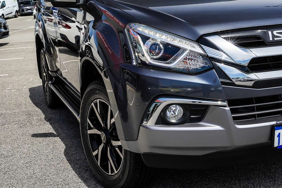 2020 Isuzu MU-X LS-U