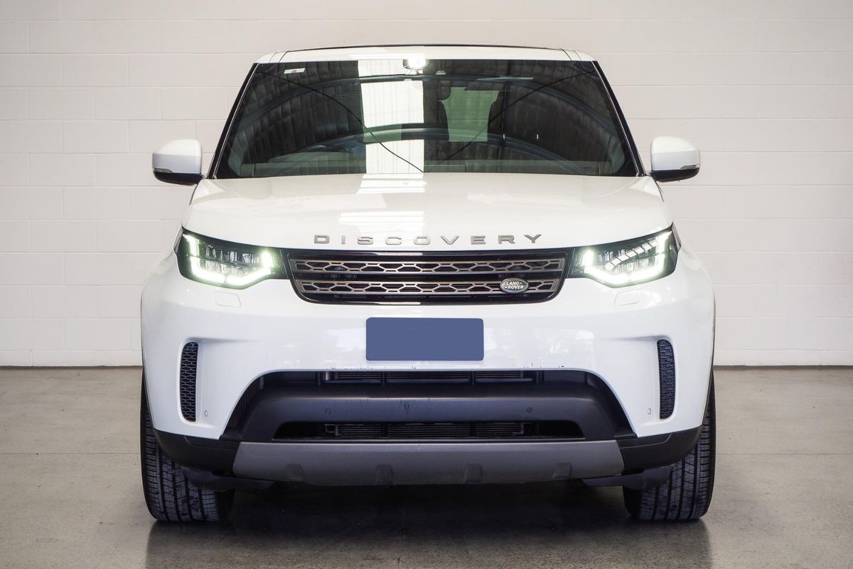 2018 Land Rover Discovery SD4 SE Series 5
