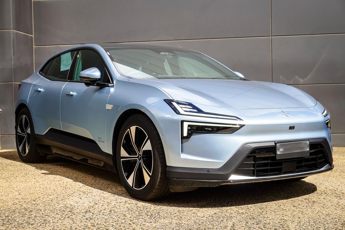 2025 Polestar 4 Long range Dual motor