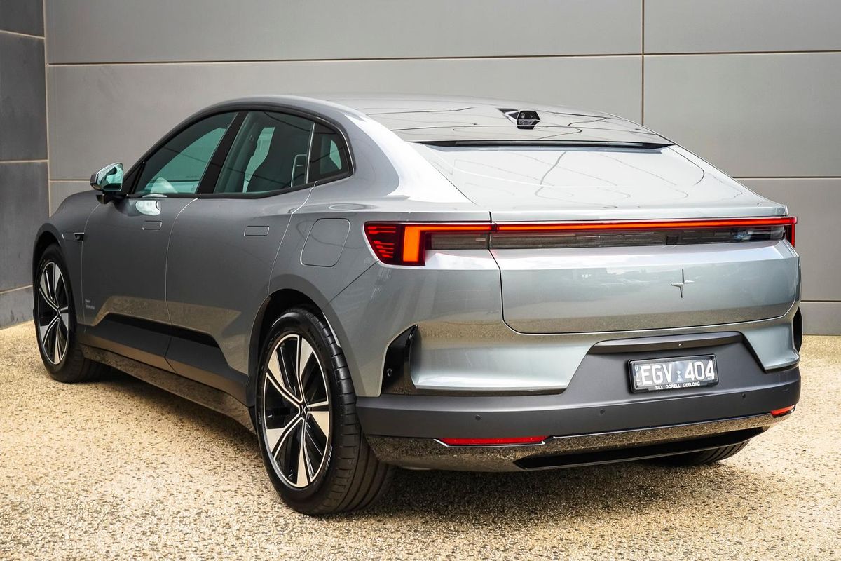 2025 Polestar 4 Long range Dual motor