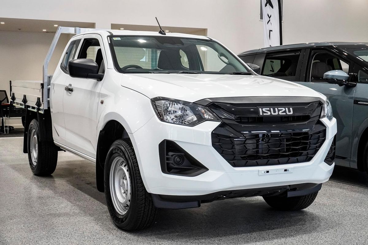2025 Isuzu D-MAX SX High Ride Rear Wheel Drive