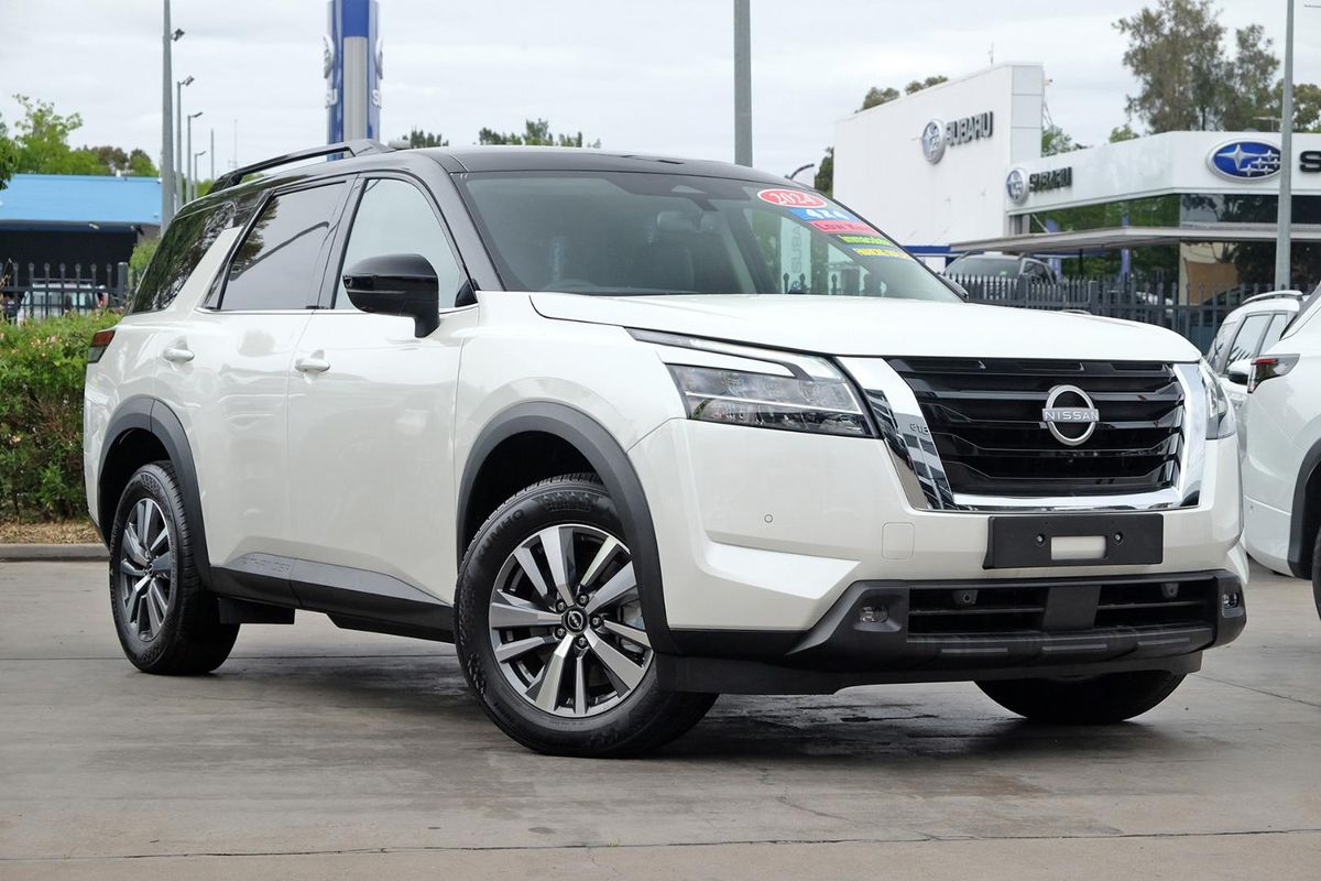 2024 Nissan Pathfinder Ti R53