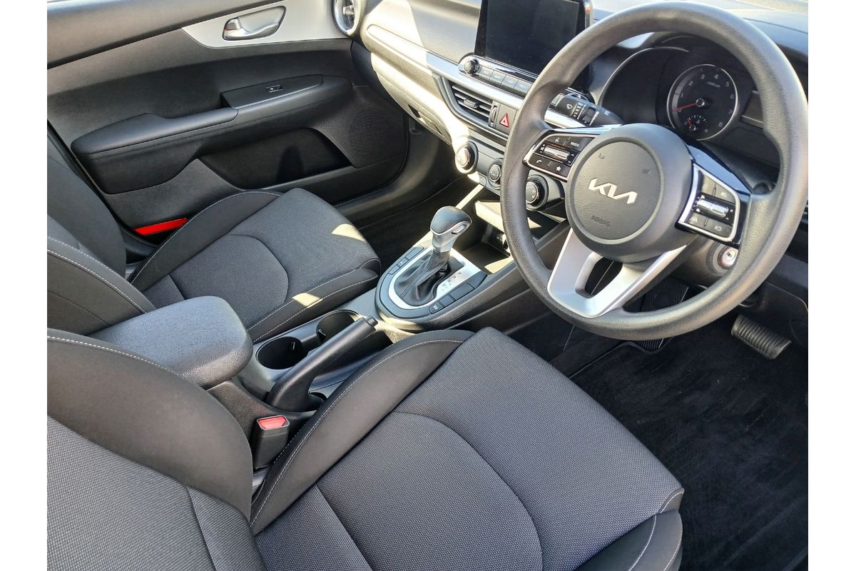 2021 Kia Cerato S BD image 9