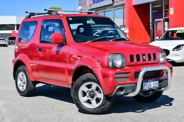 2011 Suzuki Jimny Sierra SN413 T6