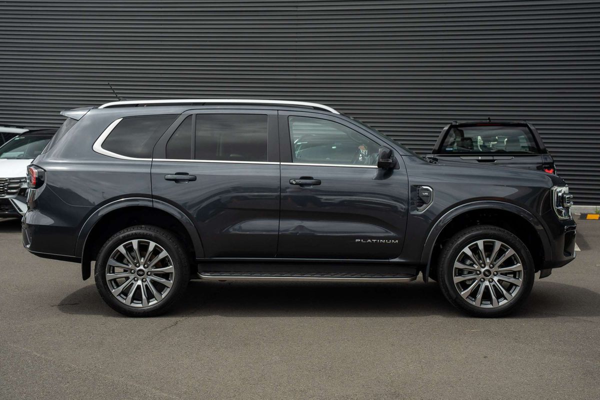 2025 Ford Everest Platinum 3.0L