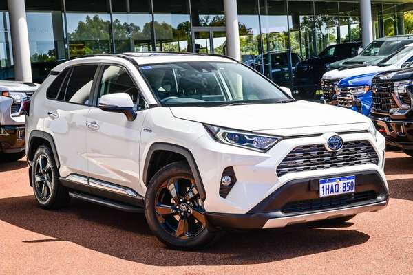 2020 Toyota RAV4 Cruiser AXAH52R