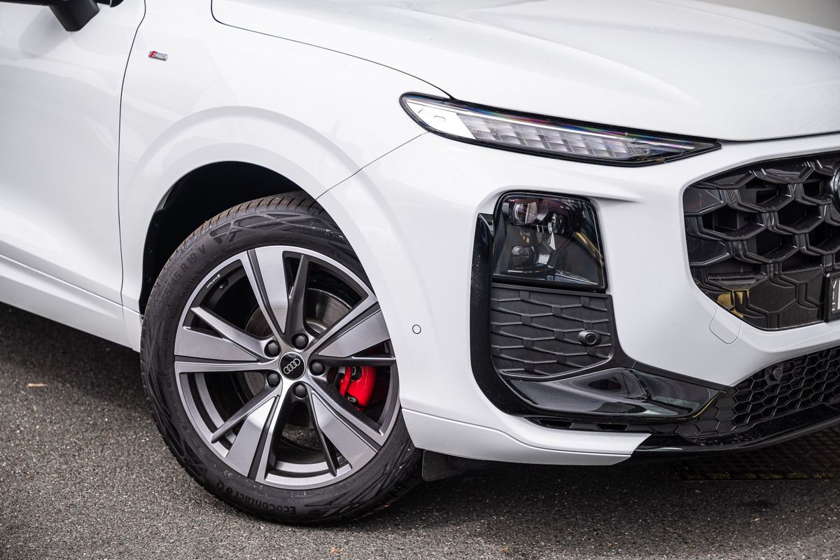 2026 Audi Q3 TFSI 110kW Launch Edition FJ