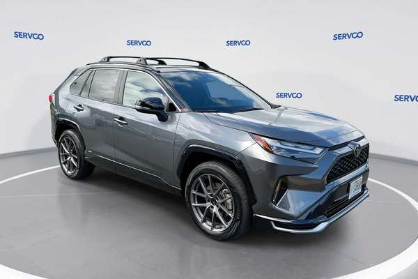 2025 Toyota RAV4 XSE