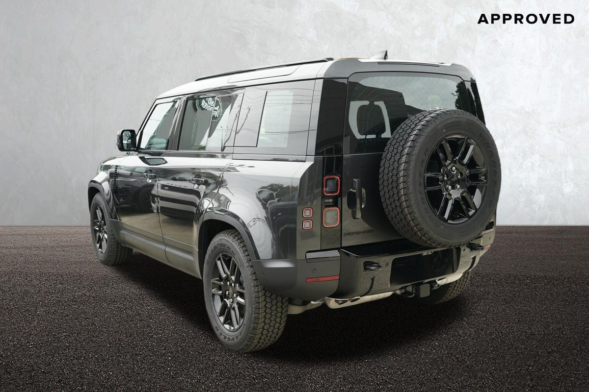 2026 Land Rover Defender 110 D250 S L663