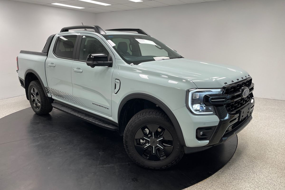 2025 Ford Ranger PHEV Stormtrak 4X4 2.3L