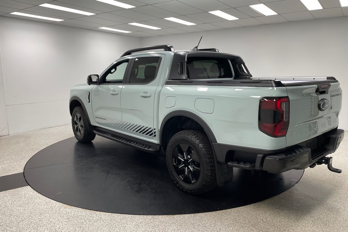 2025 Ford Ranger PHEV Stormtrak 4X4 2.3L