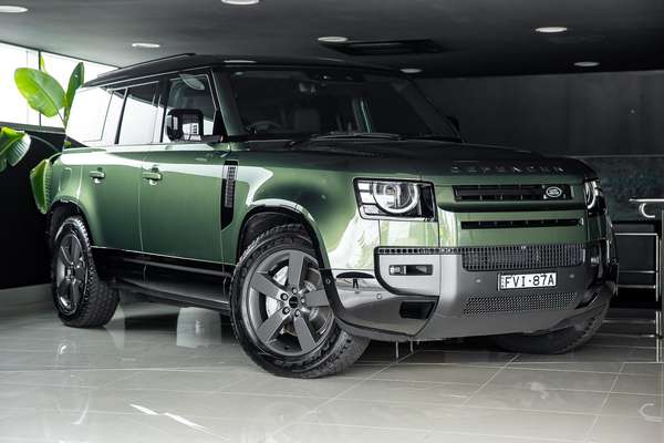 2025 Land Rover Defender 110 D350 X-Dynamic SE L663