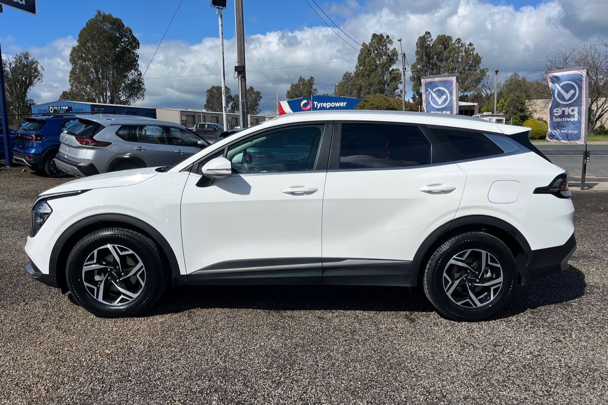2022 Kia Sportage S NQ5