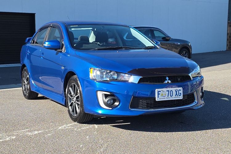 2017 Mitsubishi Lancer ES Sport CF