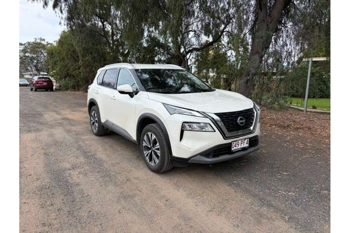 2025 Nissan X-TRAIL ST-L T33