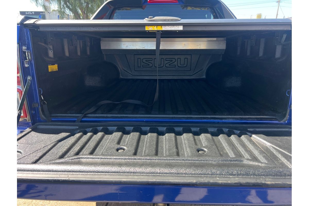 2022 Isuzu D-MAX X-TERRAIN 4X4 image 6