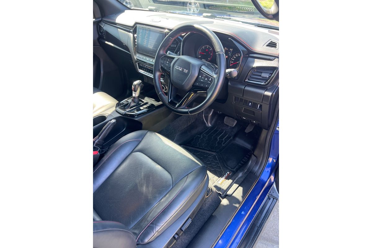 2022 Isuzu D-MAX X-TERRAIN 4X4 image 9