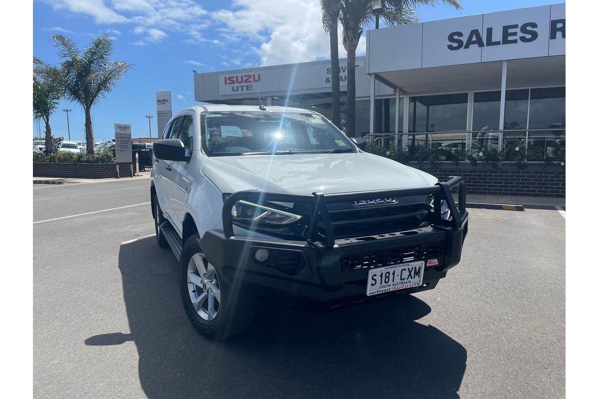 2023 Isuzu MU-X LS-M